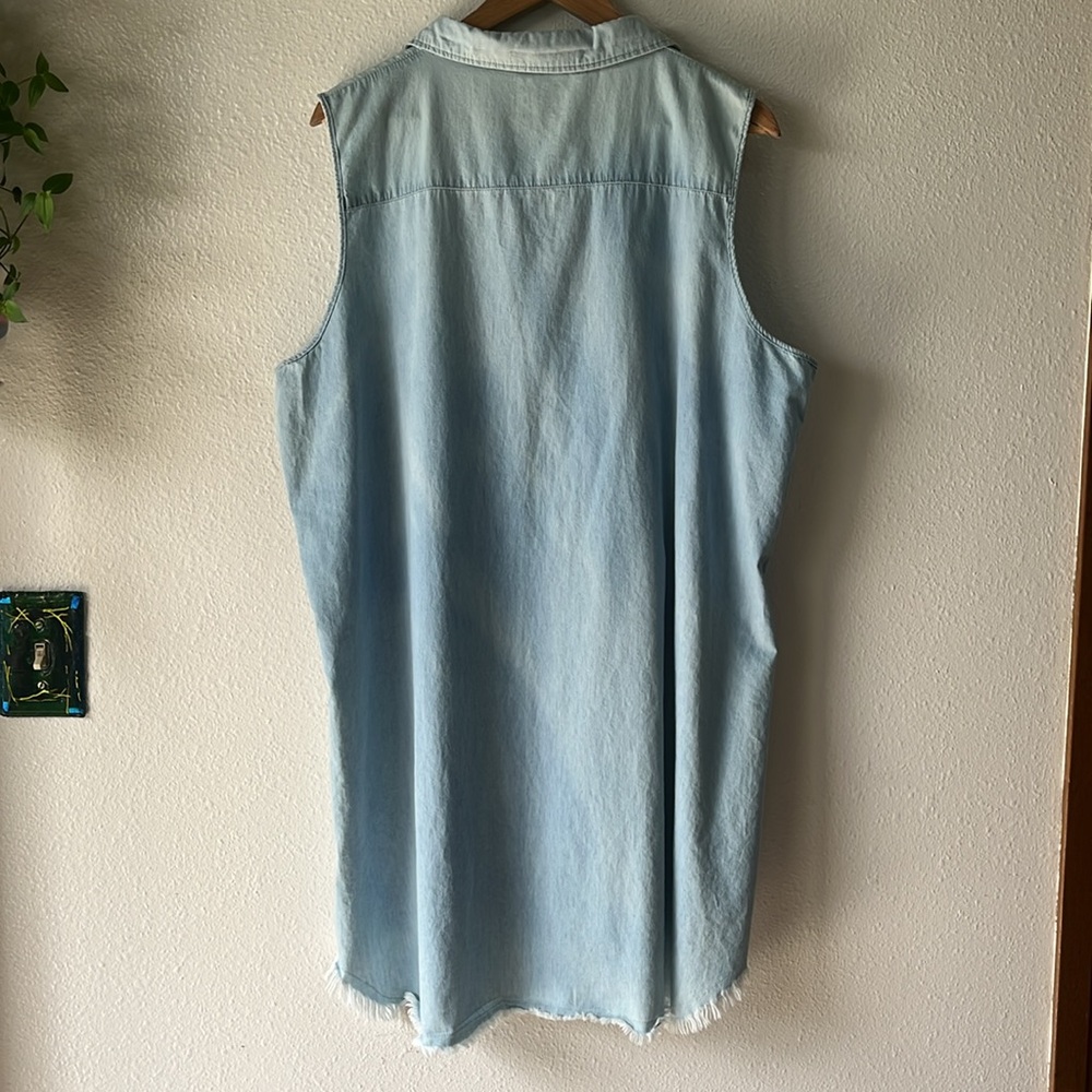 Ninexis Denim Button Down Raw Hem Sleeveless Long Hi-Lo Top Beach Plus Size 3X - Picture 6 of 6